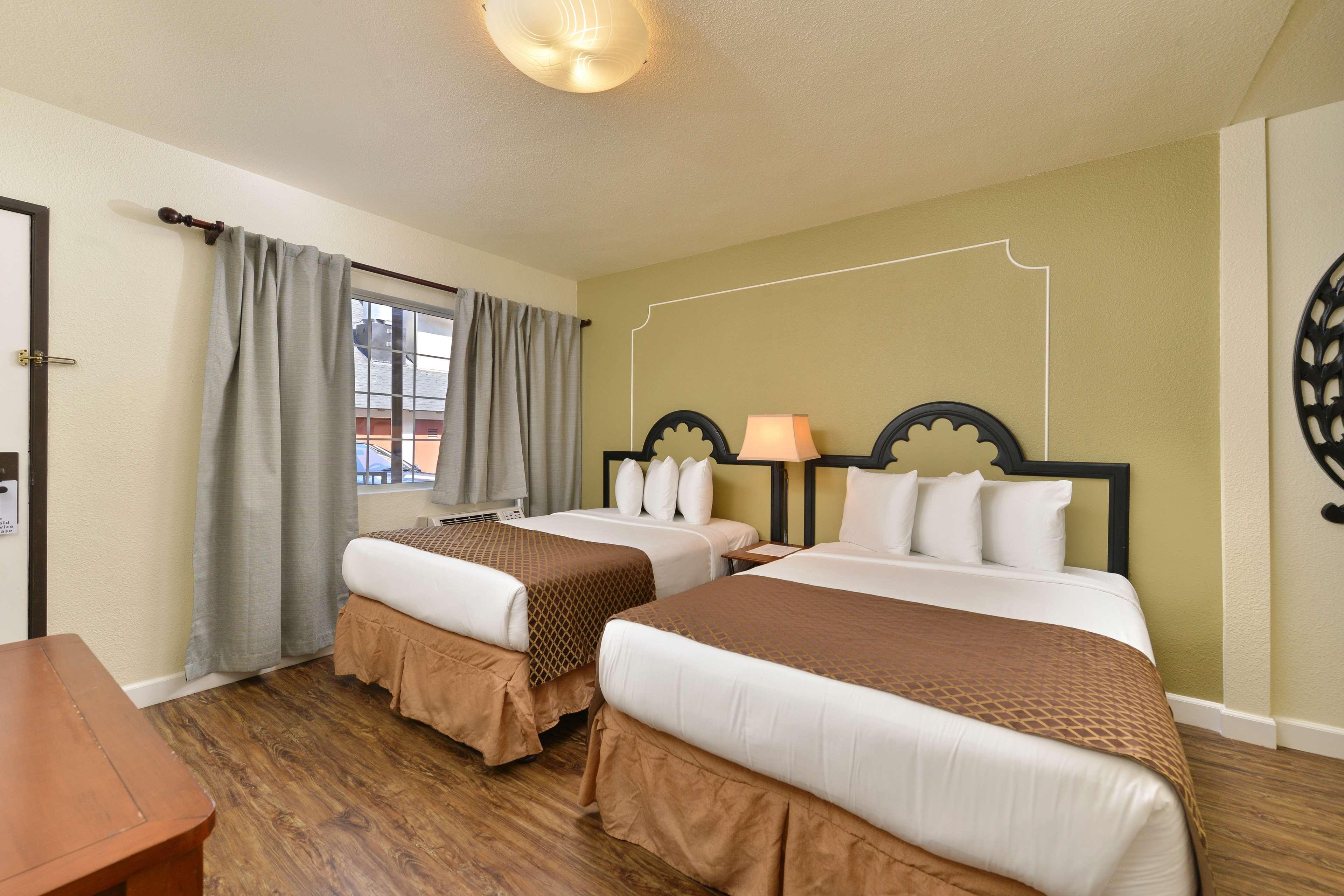 Hotel Mercure Lyon Centre Charpennes Villeurbanne Exterior foto
