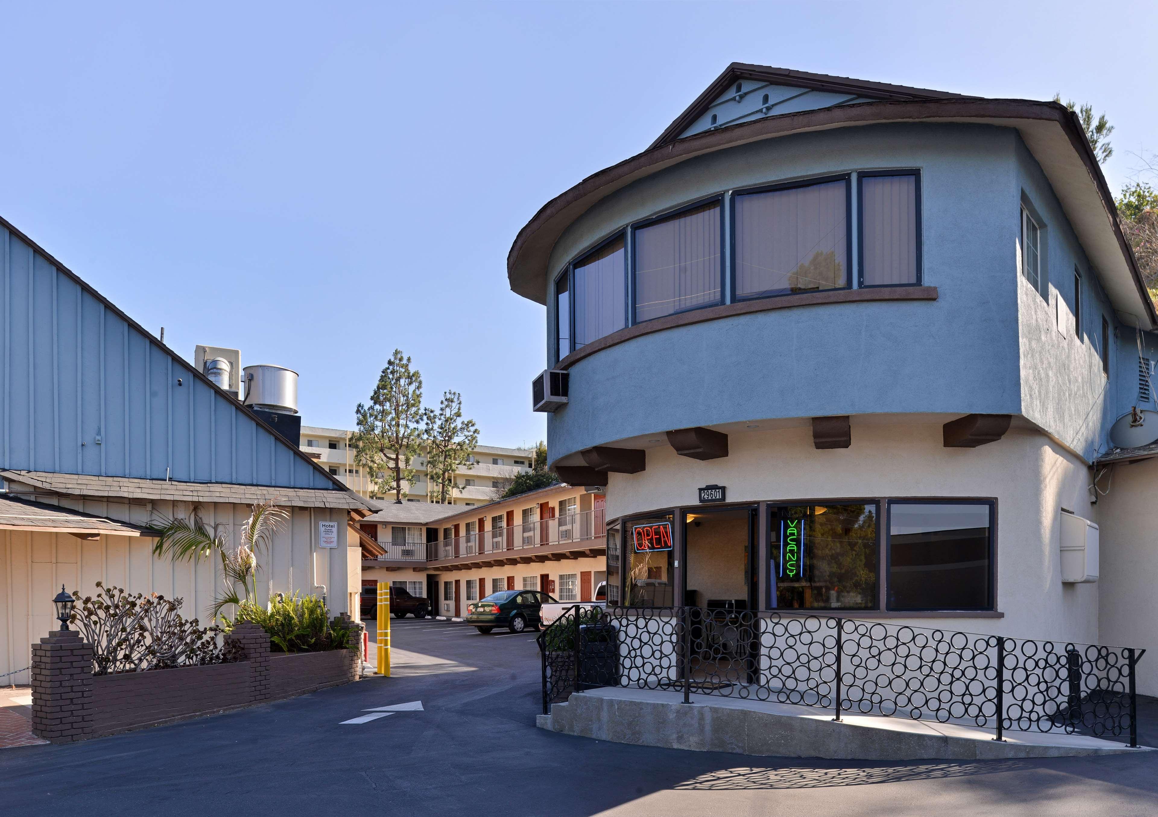 Hotel Mercure Lyon Centre Charpennes Villeurbanne Exterior foto
