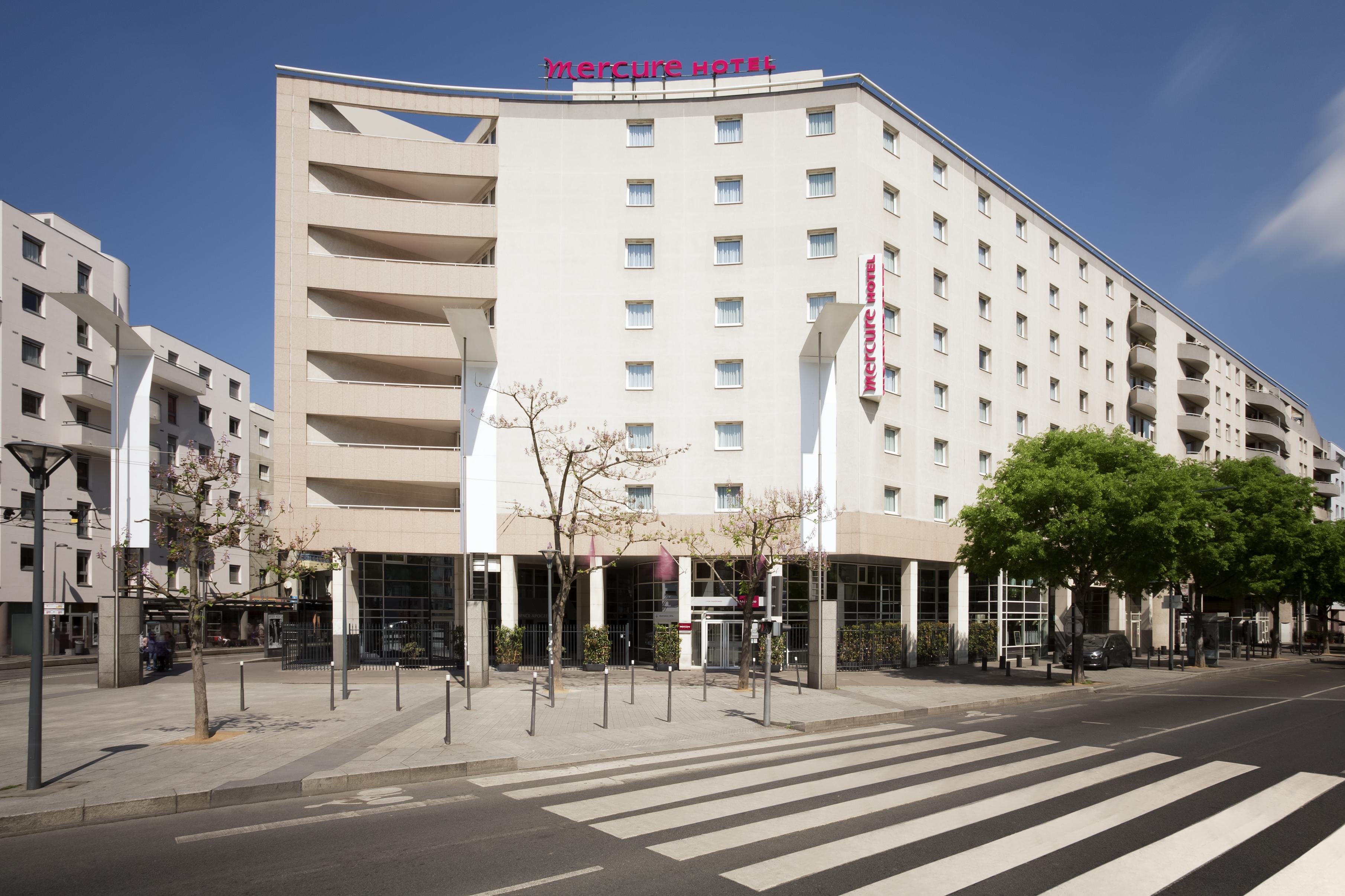 Hotel Mercure Lyon Centre Charpennes Villeurbanne Exterior foto