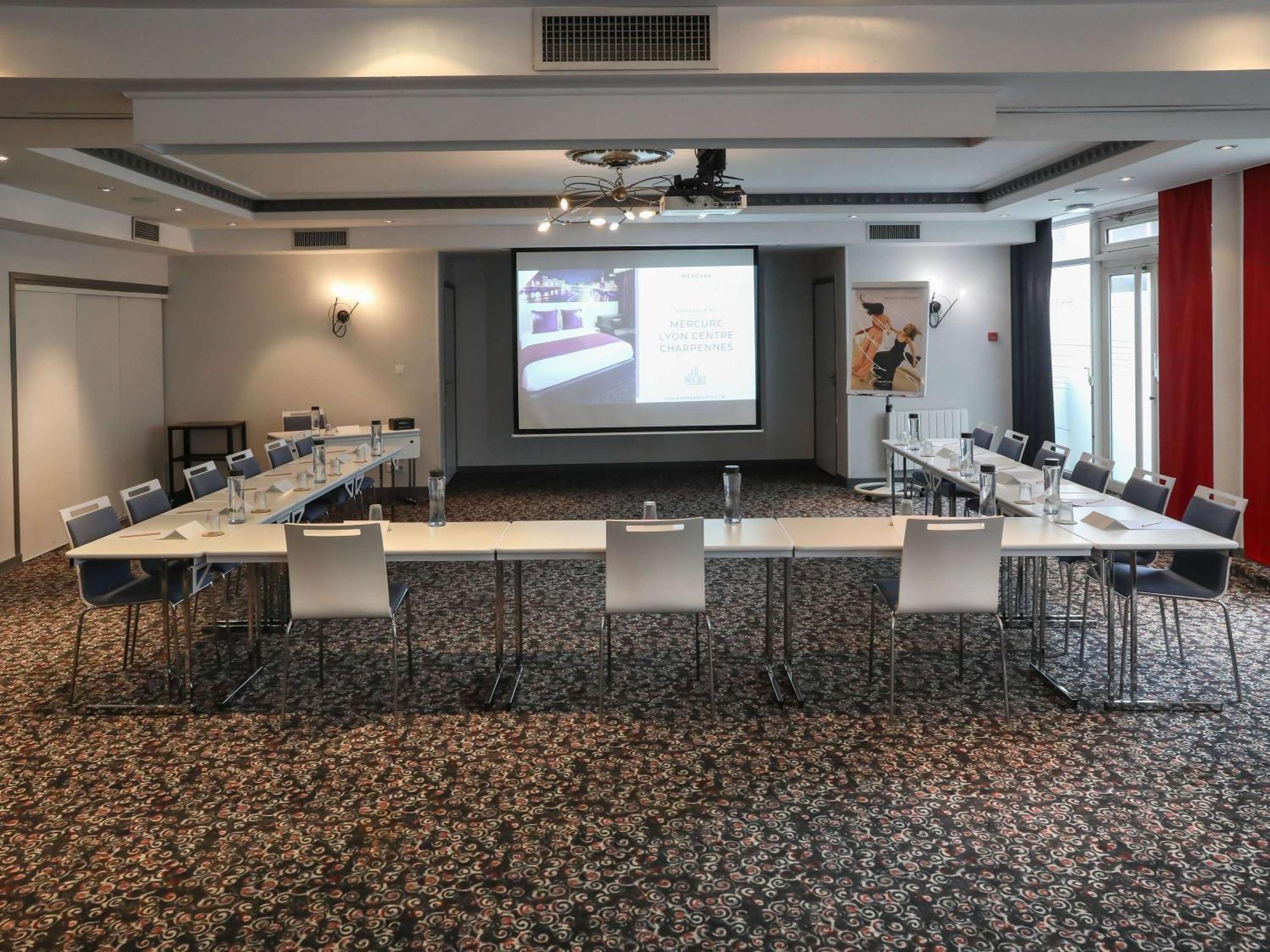 Hotel Mercure Lyon Centre Charpennes Villeurbanne Exterior foto